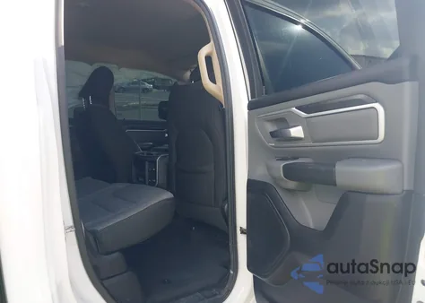 2020 Ram 1500 Big Horn 4X2 6'4 Box from USA, damaged, VIN 1C6RREBT5LN294737